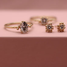 Load image into Gallery viewer, Oval Solitaire Diamond Granulated Ring
